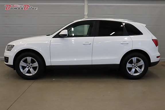 Audi Q5 2 of 5