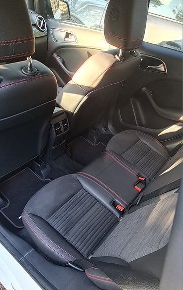 Mercedes-Benz B200 d 2 of 3