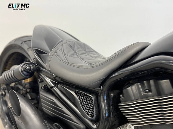 Harley-Davidson VRSCDX Night Rod Special Singel Pipes Fr. 1819 kr / Månad 3 of 5