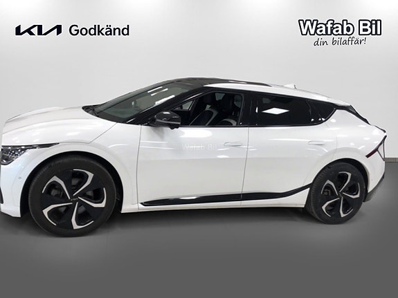 Kia EV6 4 of 5