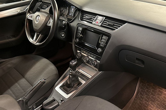 Skoda Octavia 5 of 5