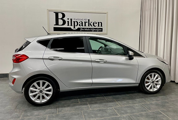 Ford Fiesta 4 of 5