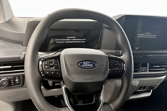 Ford Transit Custom 9 of 10
