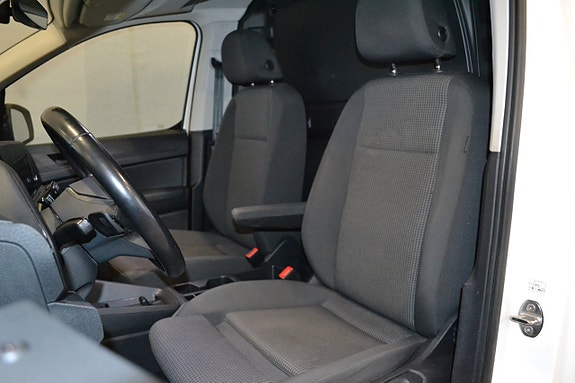 Volkswagen Caddy Maxi 5 of 5