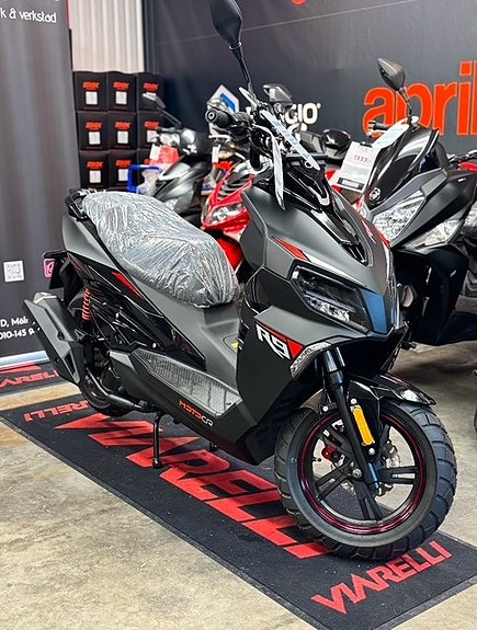 MOTO CR R9 SP 3 of 5