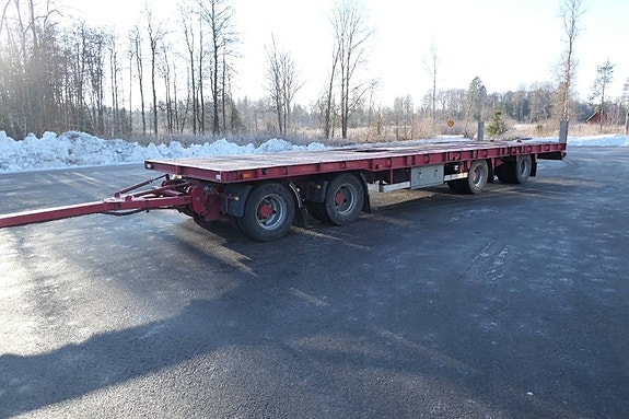 Wm Trailer Maskinsläp 30-2/2-Rlffo Combi lastväxlare