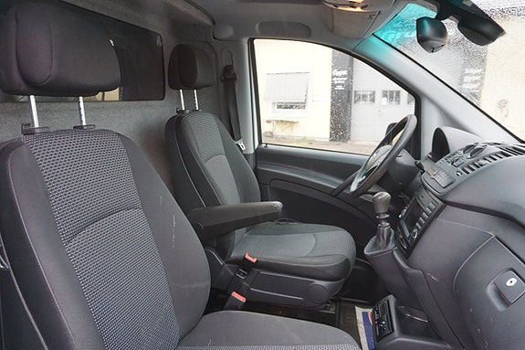 Mercedes-Benz Vito 113 6 of 8