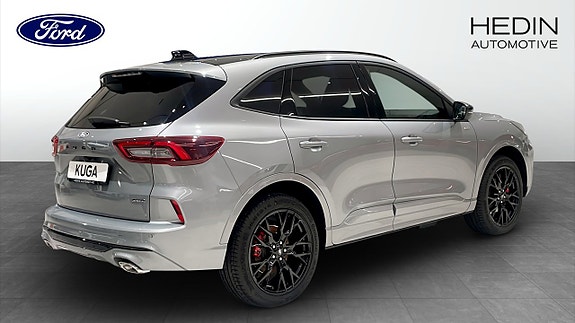 Ford Kuga 2 of 5