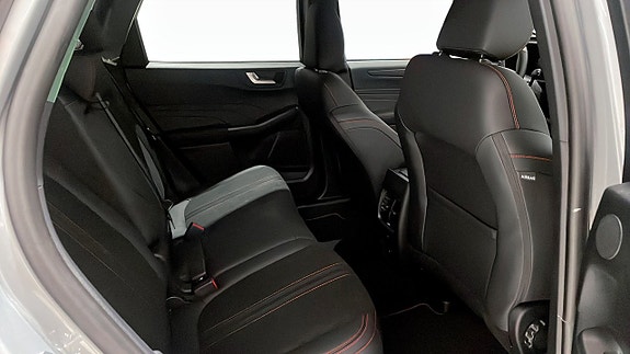Ford Kuga 5 of 5