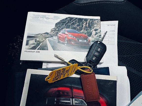 Peugeot 208 17 of 24
