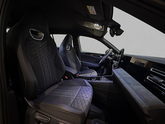 Volkswagen Tiguan 13 of 16