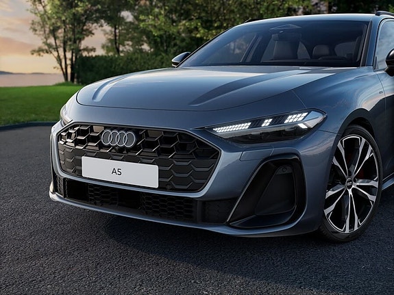 Audi A5 2 of 5