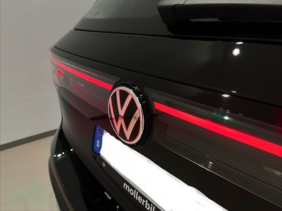 Volkswagen Tiguan 8 of 22