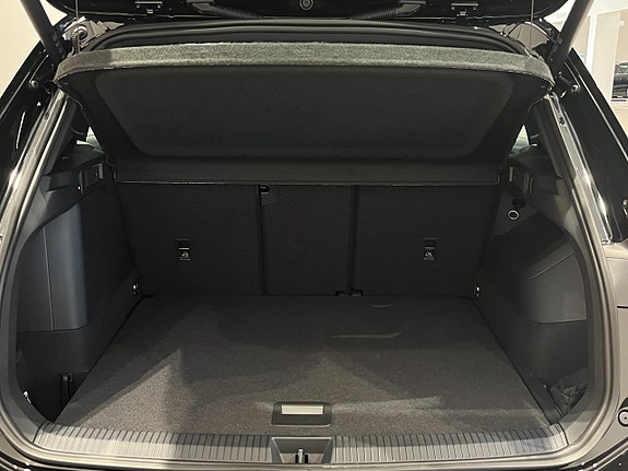 Volkswagen Tiguan 10 of 22