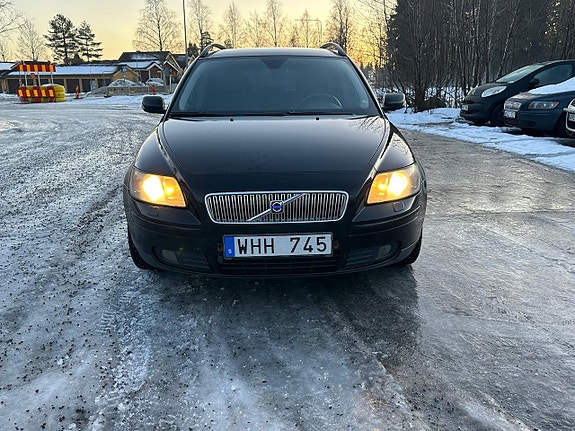 Volvo V50