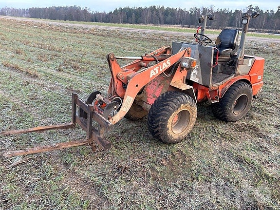 Lastmaskin Atlas 32E