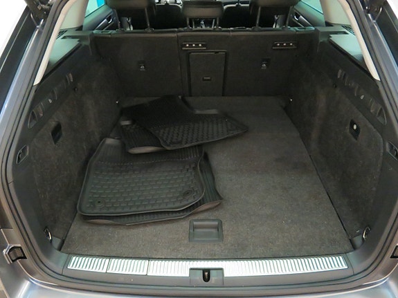 Skoda Superb 6 of 16