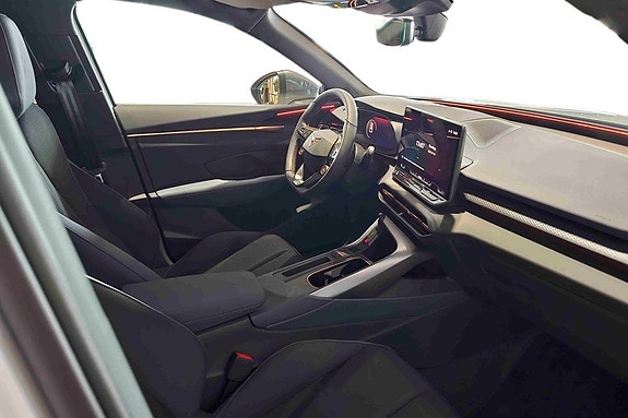 Cupra Terramar 7 of 13
