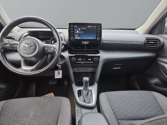Toyota Yaris Cross 9 of 11