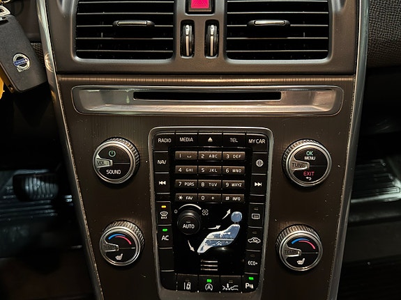 Volvo XC60 20 of 26