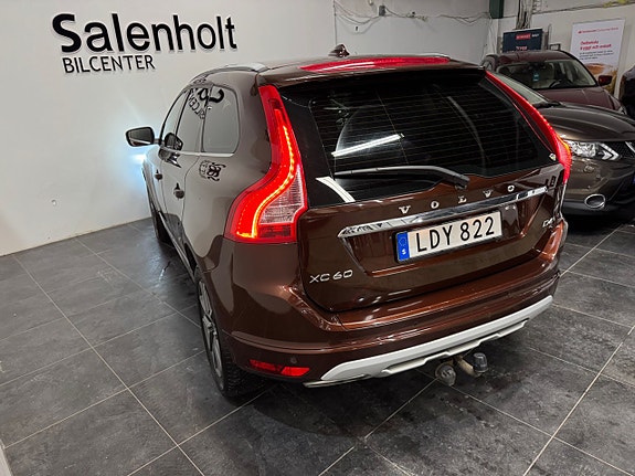 Volvo XC60 7 of 26