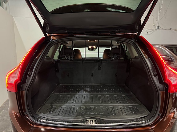 Volvo XC60 25 of 26