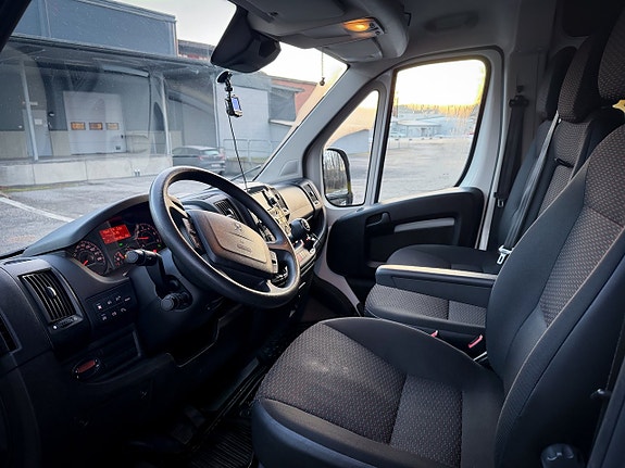 Peugeot Boxer 7 of 13