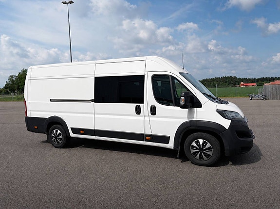 Peugeot Boxer 13 of 13
