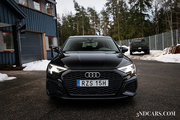 Audi A3 3 of 18