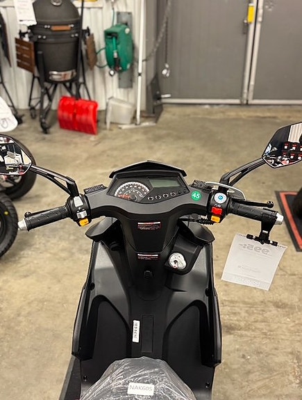 Moped Viarelli Forza mattsvart Klass 1 - 45 km/h 4 of 6