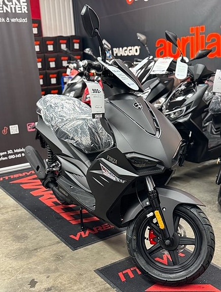 Moped Viarelli Forza mattsvart Klass 1 - 45 km/h 3 of 6