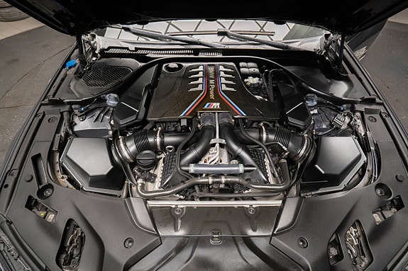 BMW M5 10 of 27