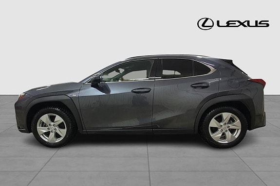Lexus UX250h 2 of 22