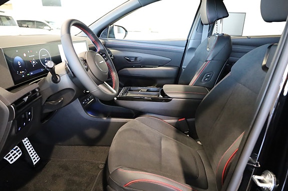 Hyundai Tucson 8 of 28