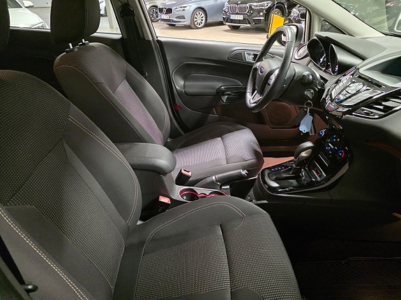 Ford Fiesta 7 of 11