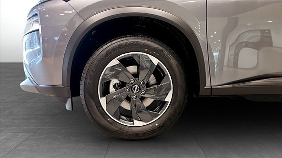 Nissan X-Trail 6 of 8