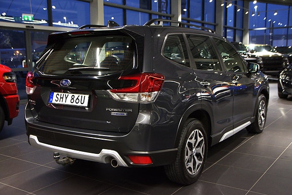 Subaru Forester 5 of 5