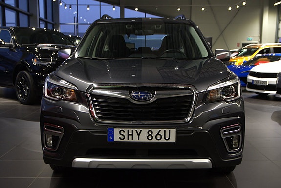 Subaru Forester 2 of 5