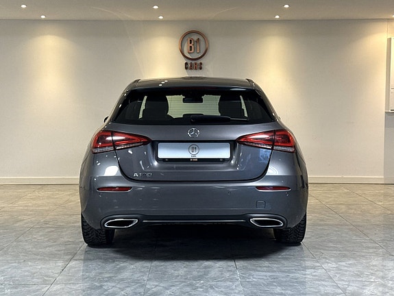 Mercedes-Benz A180 7 of 19