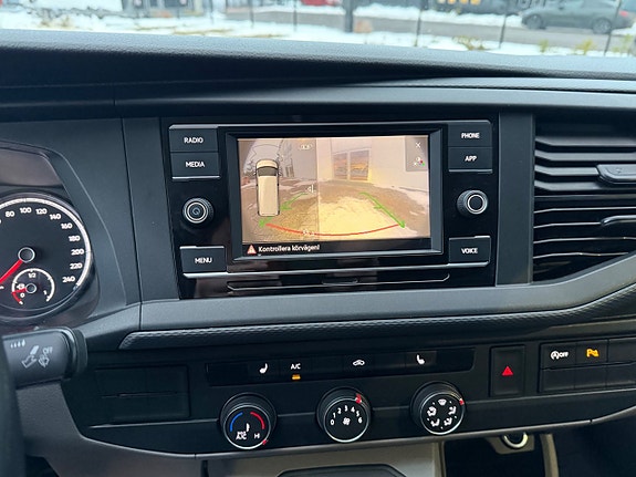 Volkswagen Transporter 9 of 11