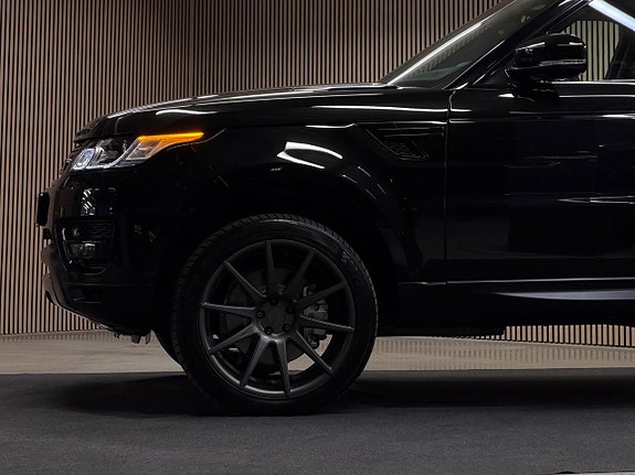 Land Rover Range Rover 5 of 5
