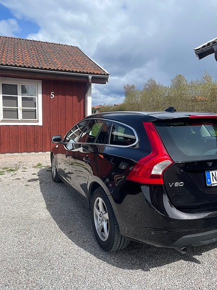 Volvo V60 6 of 10