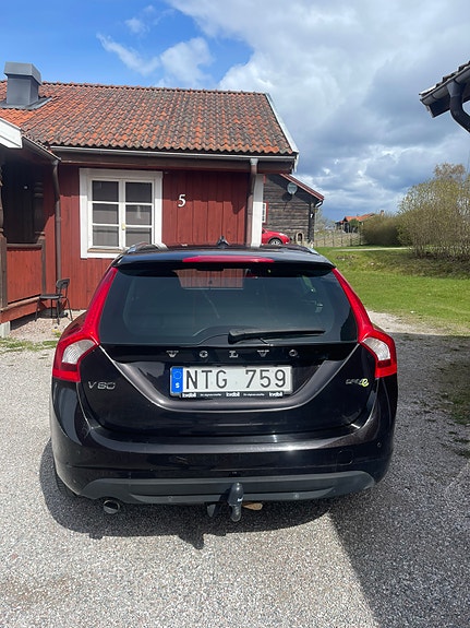 Volvo V60 7 of 10