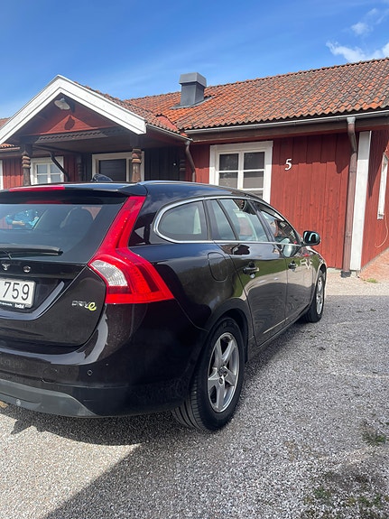 Volvo V60 8 of 10