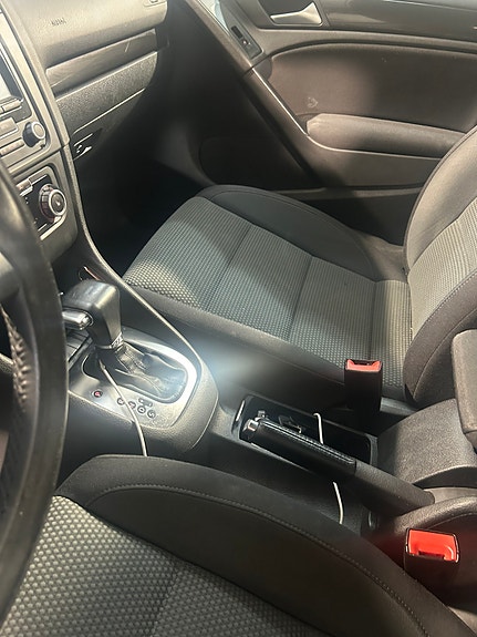 Volkswagen Golf VI 19 of 20