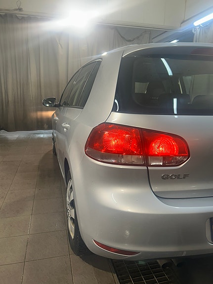 Volkswagen Golf VI 4 of 20