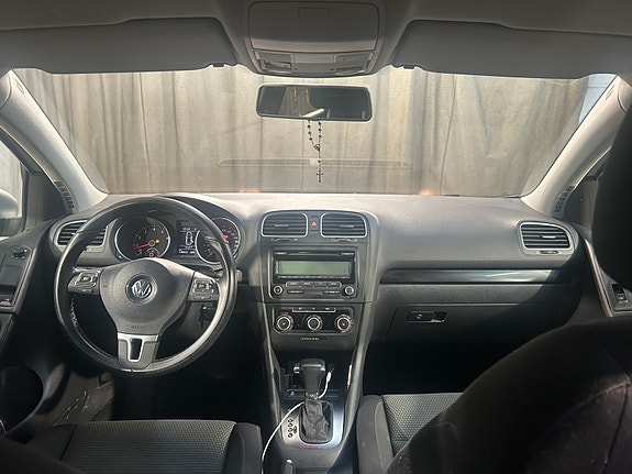 Volkswagen Golf VI 2 of 20