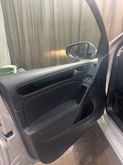 Volkswagen Golf VI 16 of 20
