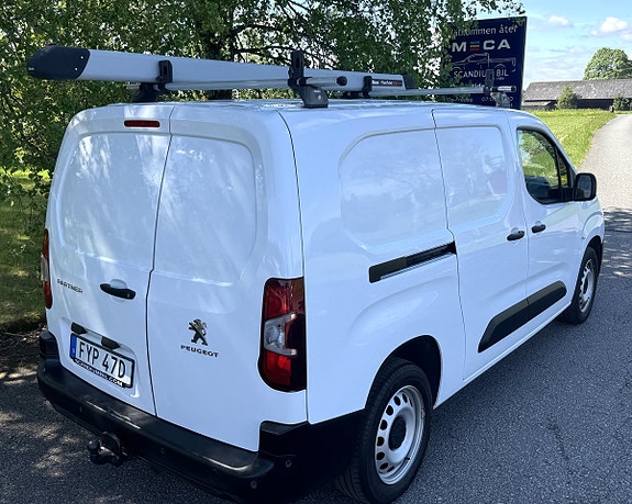 Peugeot Partner 3 of 5