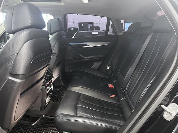 BMW X6 9 of 26